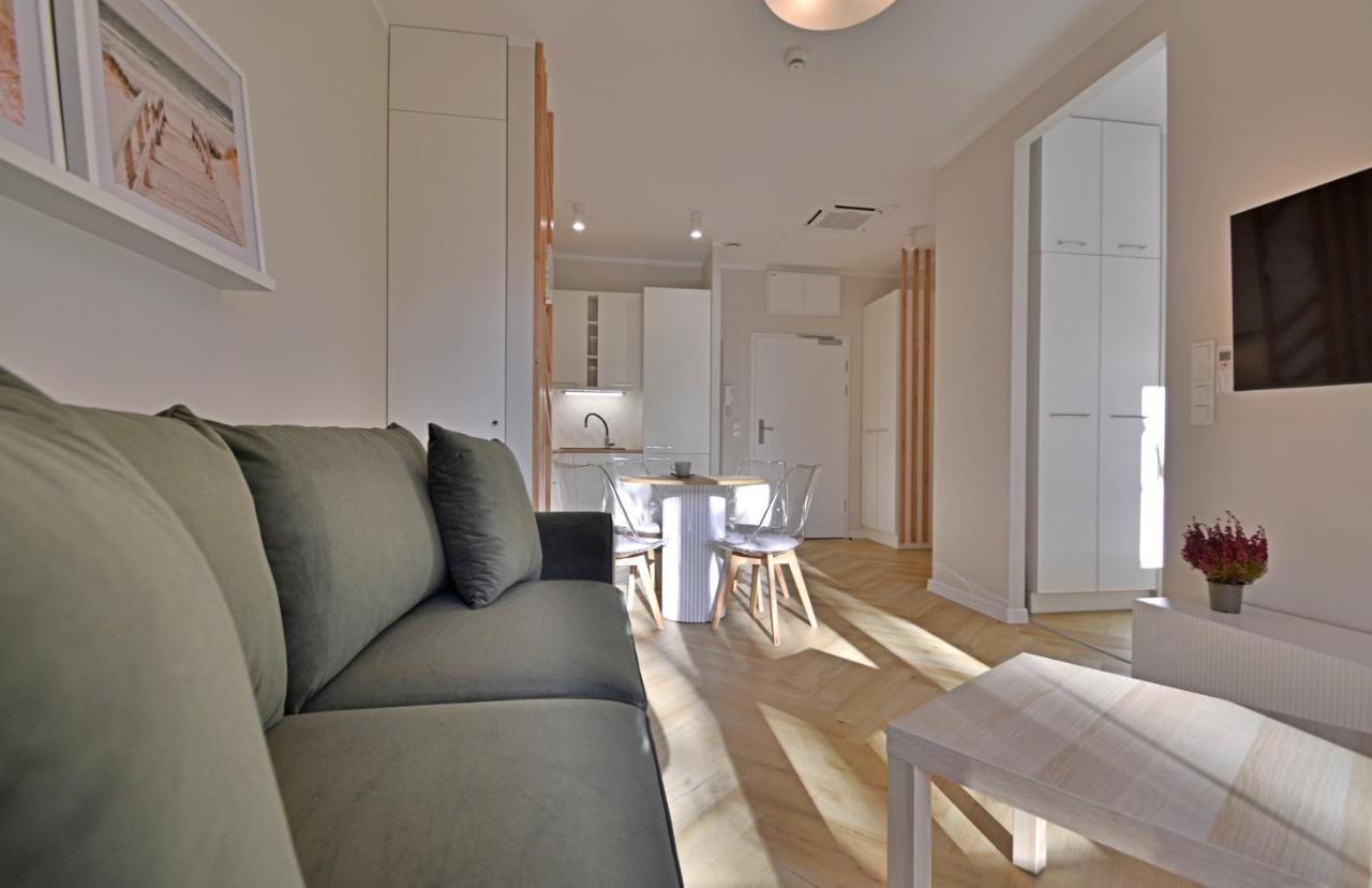 Osiedle Seaside Garden - Apartamenty Bryza Z Garazem, 100M Od Promenady ชวีโนวิชแจ ภายนอก รูปภาพ