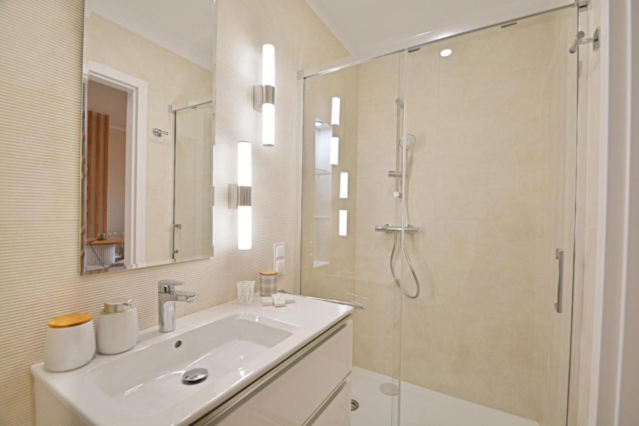 Osiedle Seaside Garden - Apartamenty Bryza Z Garazem, 100M Od Promenady ชวีโนวิชแจ ภายนอก รูปภาพ
