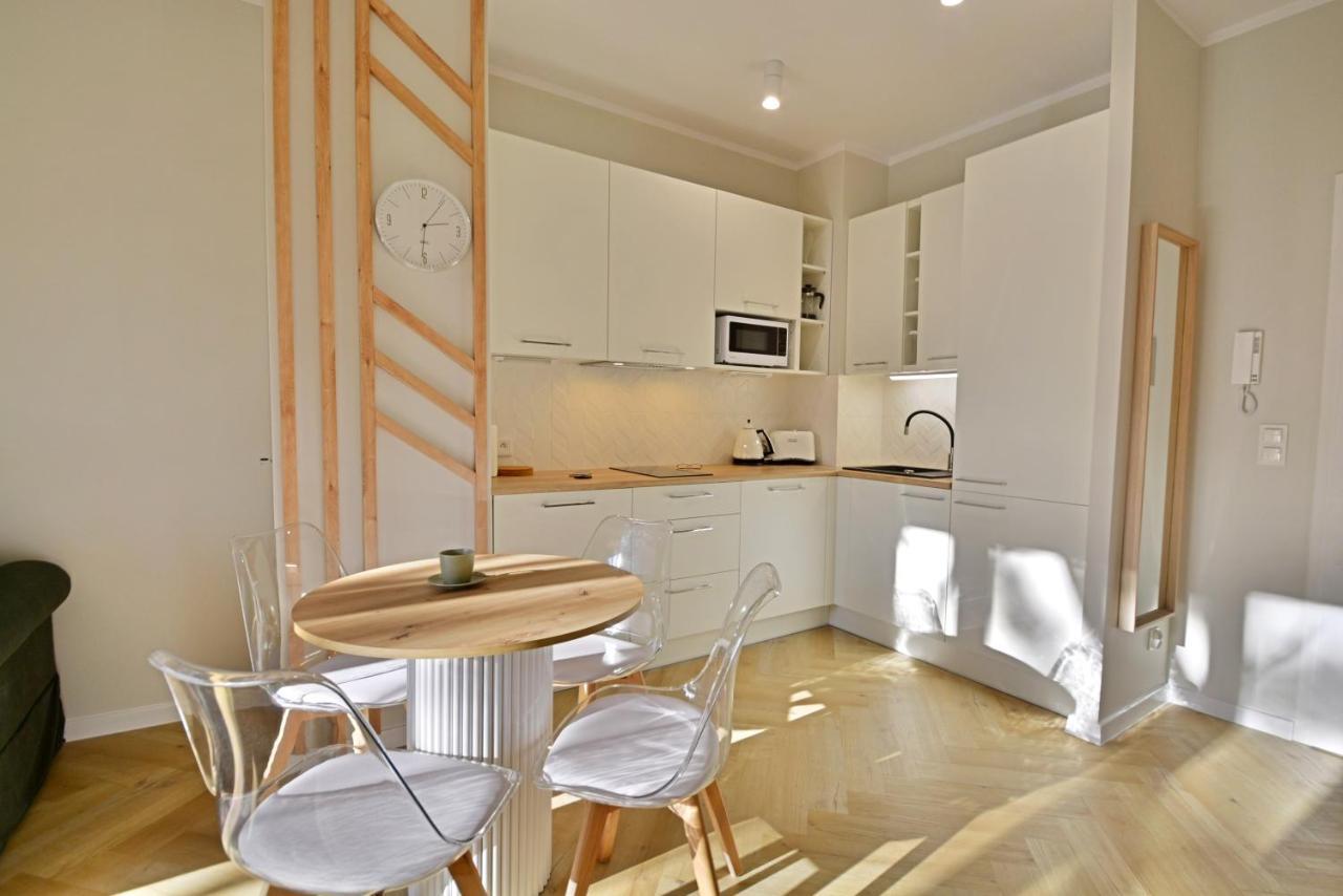 Osiedle Seaside Garden - Apartamenty Bryza Z Garazem, 100M Od Promenady ชวีโนวิชแจ ภายนอก รูปภาพ